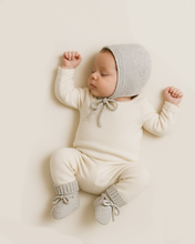 Load image into Gallery viewer, Luxury Newborn Supersoft Cashmere Set
