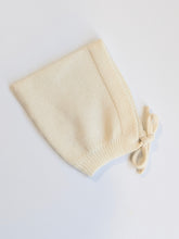 Load image into Gallery viewer, Luxury New Baby Gift Set – Ivory Cashmere Set, Plush Toy and Brush.
