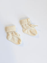 Load image into Gallery viewer, Luxury New Baby Gift Set – Ivory Cashmere Set, Plush Toy and Brush.
